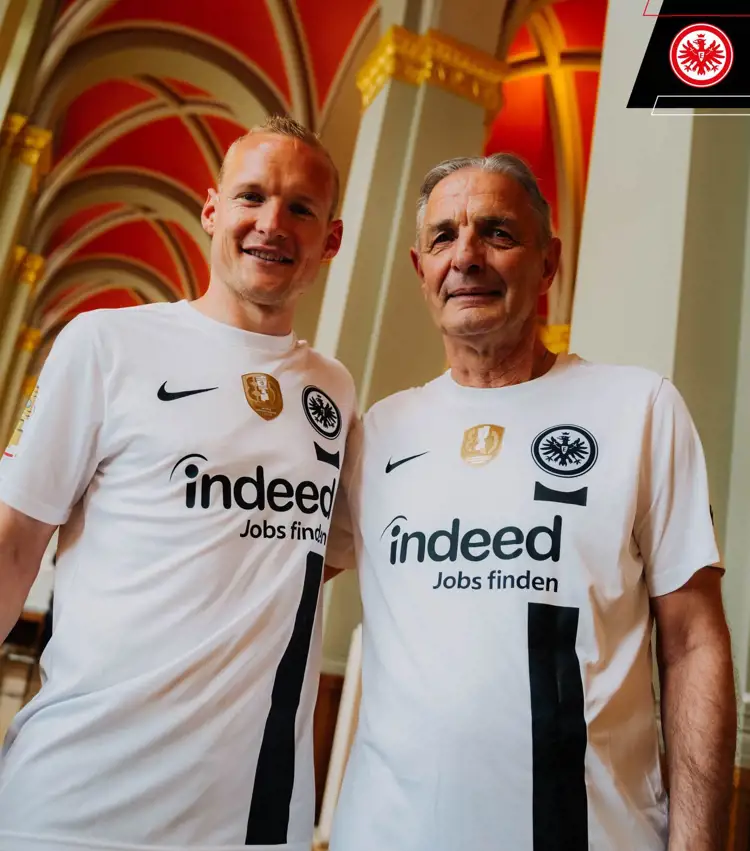 Eintracht Frankfurt DFB Finale Fussballtrikot 2023-2024