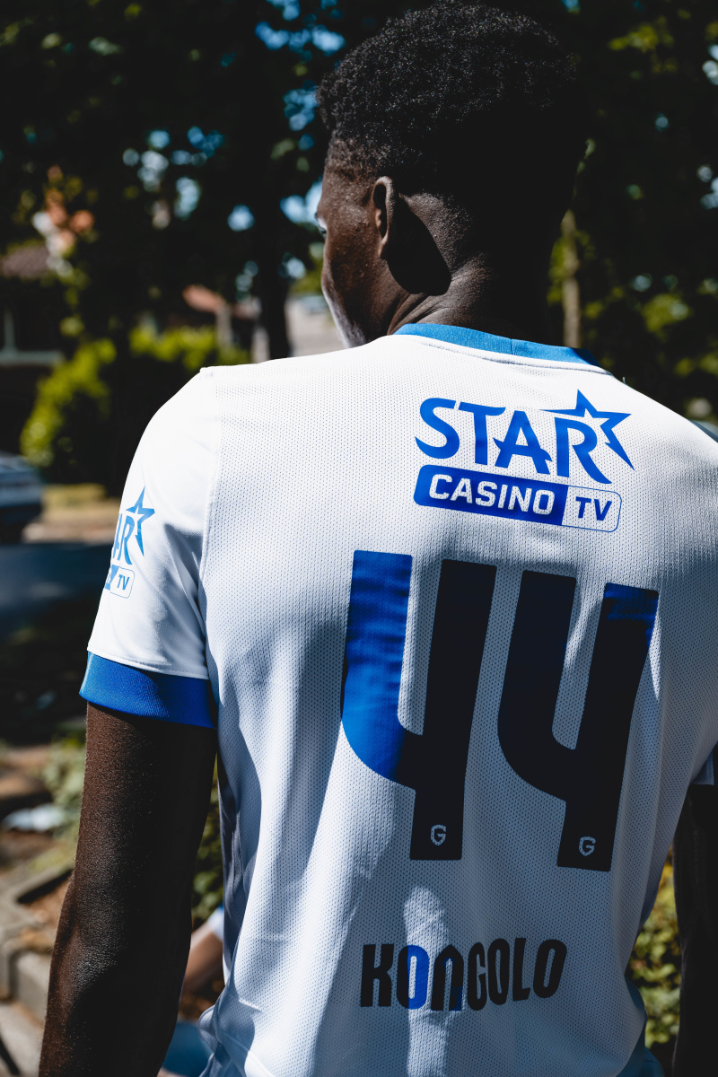 Das sind die KRC Genk Trikots 2026-2027