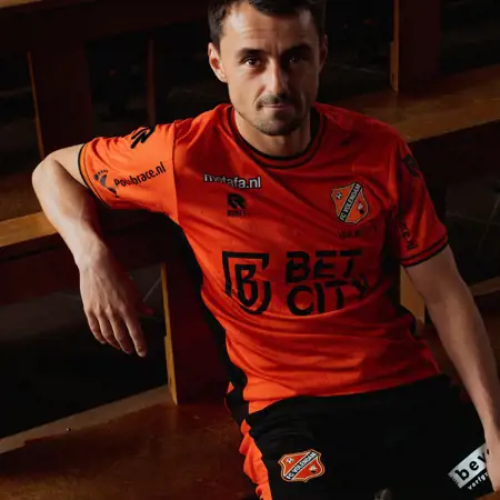 FC Volendam Heimtrikot 2023-2024