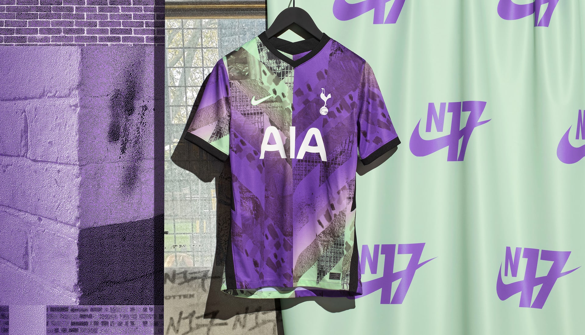tottenham-hotspur-3e-shirt-2021-2022.jpg