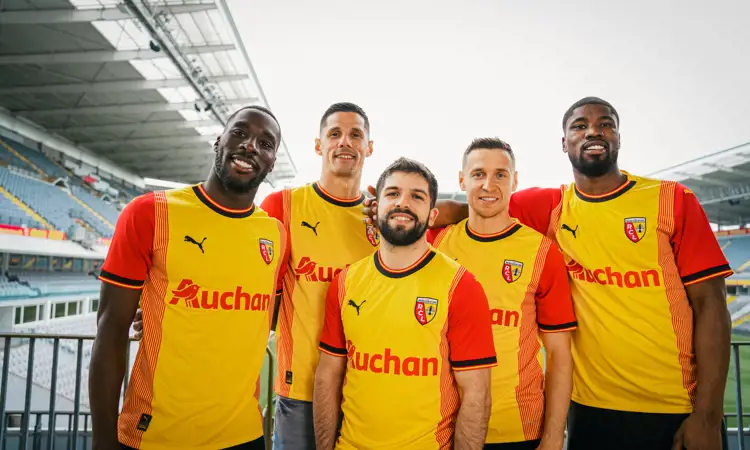 RC Lens Fußballtrikots 2023-2024