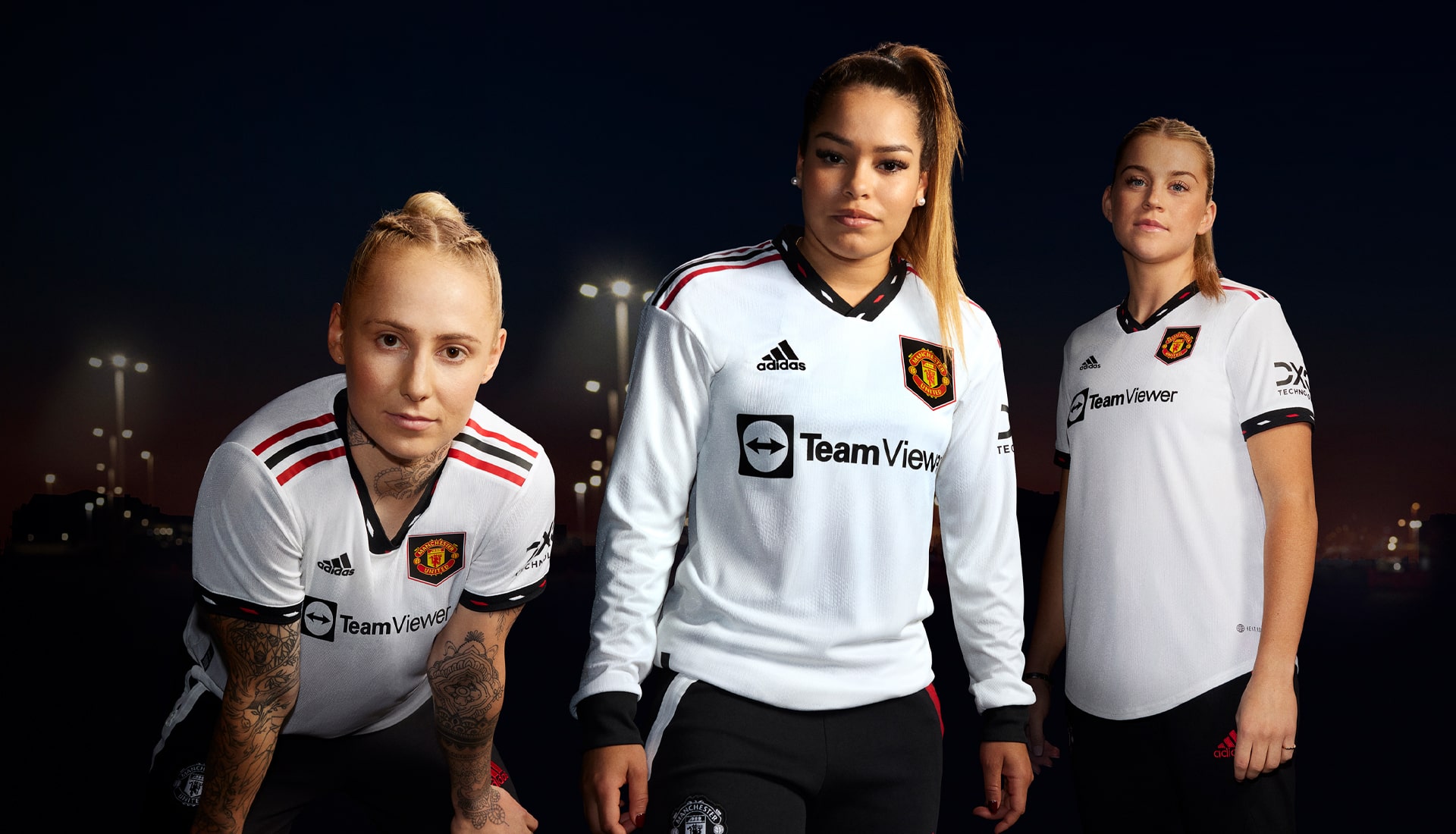 manchester-united-uitshirt-2022-2023-f.jpg