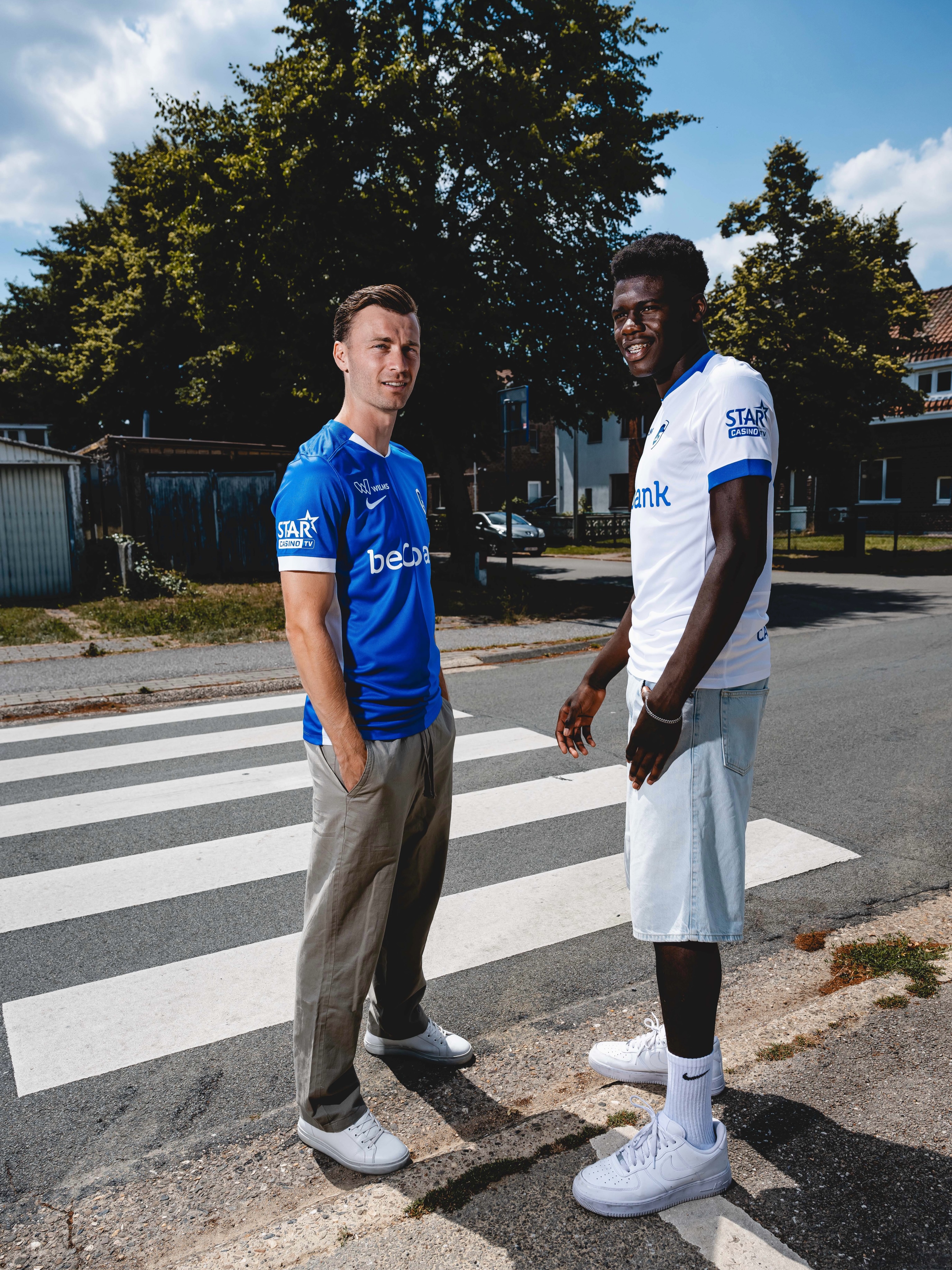 Das sind die KRC Genk Trikots 2026-2027