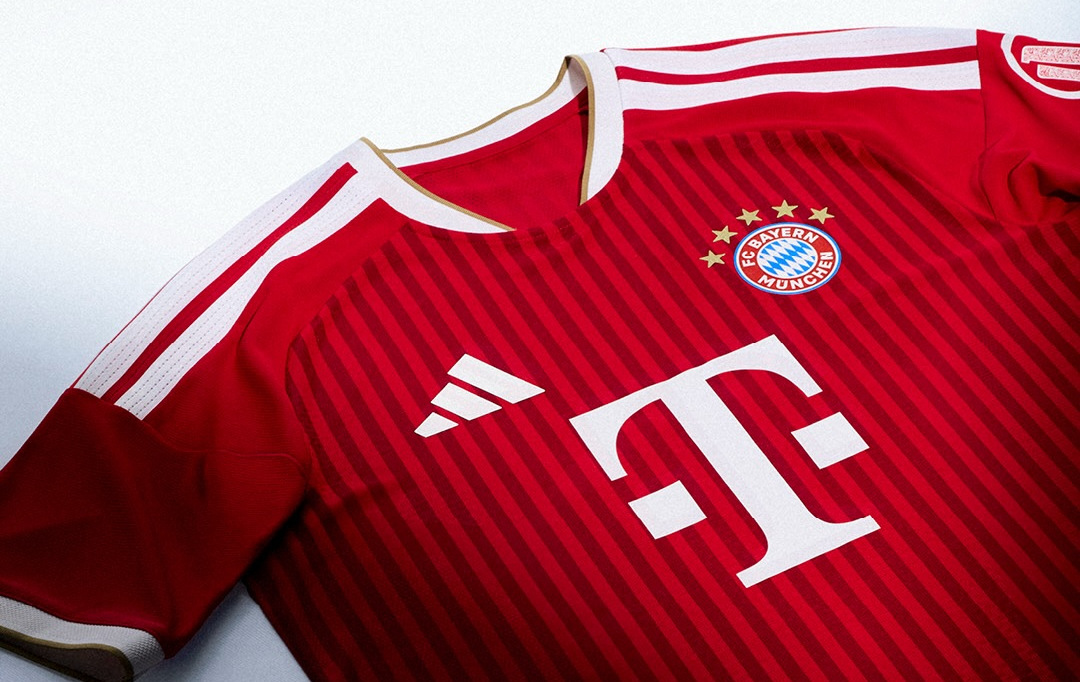 Bayern München Heimtrikot 2026-2027 Retro mit Gold