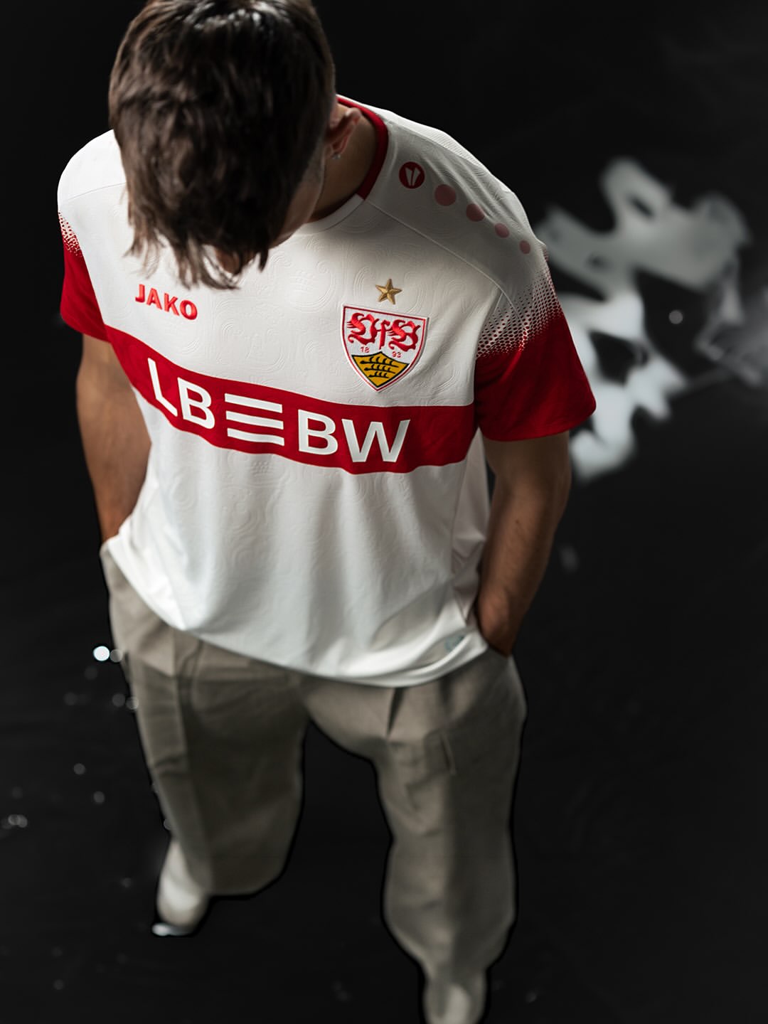 VfB Stuttgart Heimtrikot 2026-2027 Ode an Bad Cannstatt