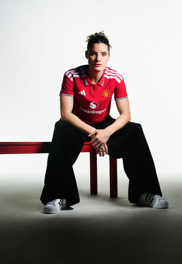 Manchester United Heimtrikot 2026-2027 inspiriert vom Trikot von 1977