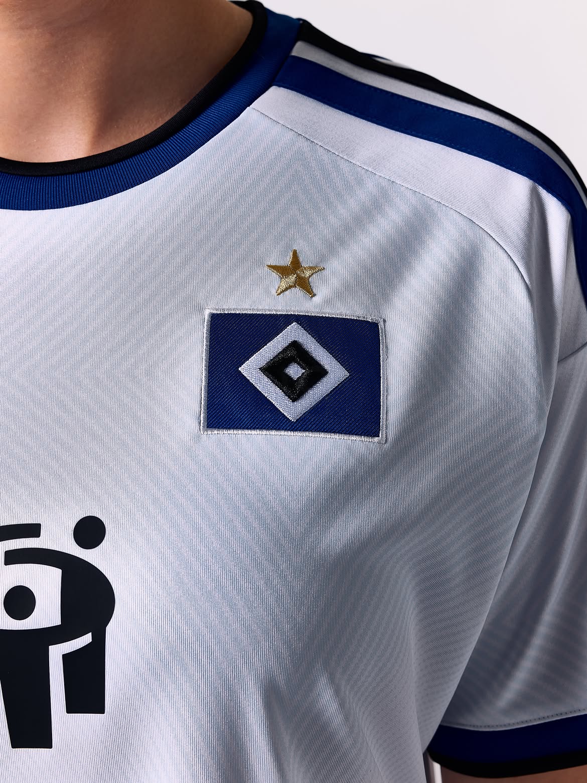 Die Hamburger SV Trikots 2026-2027 sind eine Hommage an das Volksparkstadion