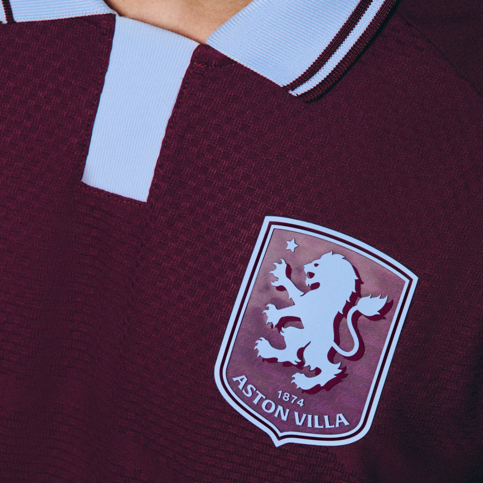 Aston Villa Heimtrikot 2026-2027 inspiriert vom Trikot der 60er Jahre
