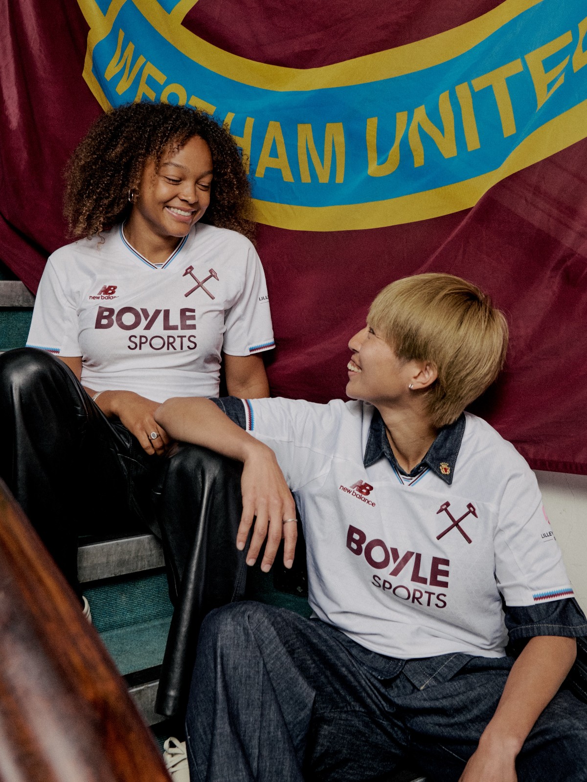 Das sind die West Ham United Trikots 2026-2027 von New Balance