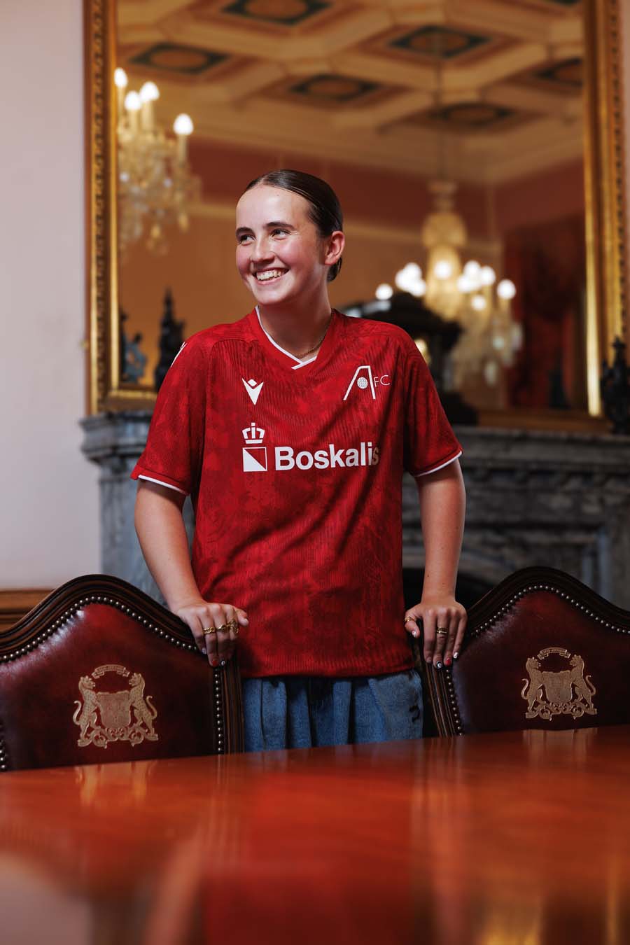 Das sind die Aberdeen Trikots 2026-2027 von Macron