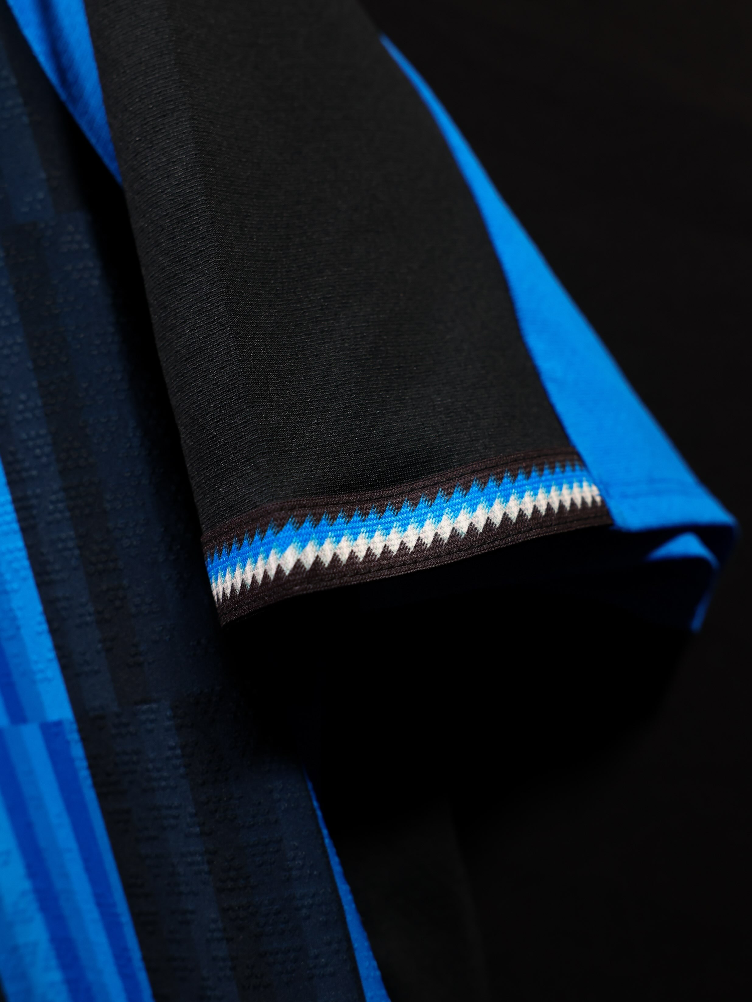 Atalanta Bergamo Heimtrikot 2026-2027 von New Balance