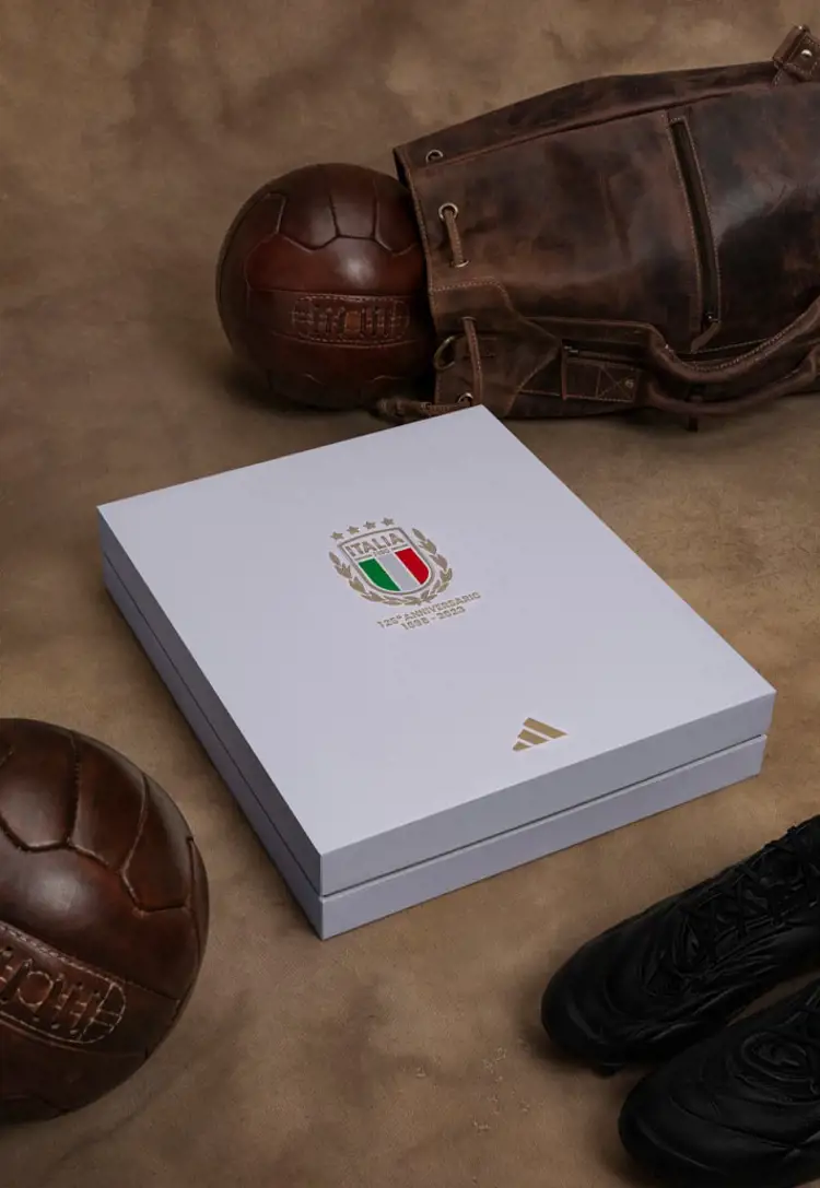 Italien-Fußballtrikot zum 125-jährigen Jubiläum des Fußballverbandes