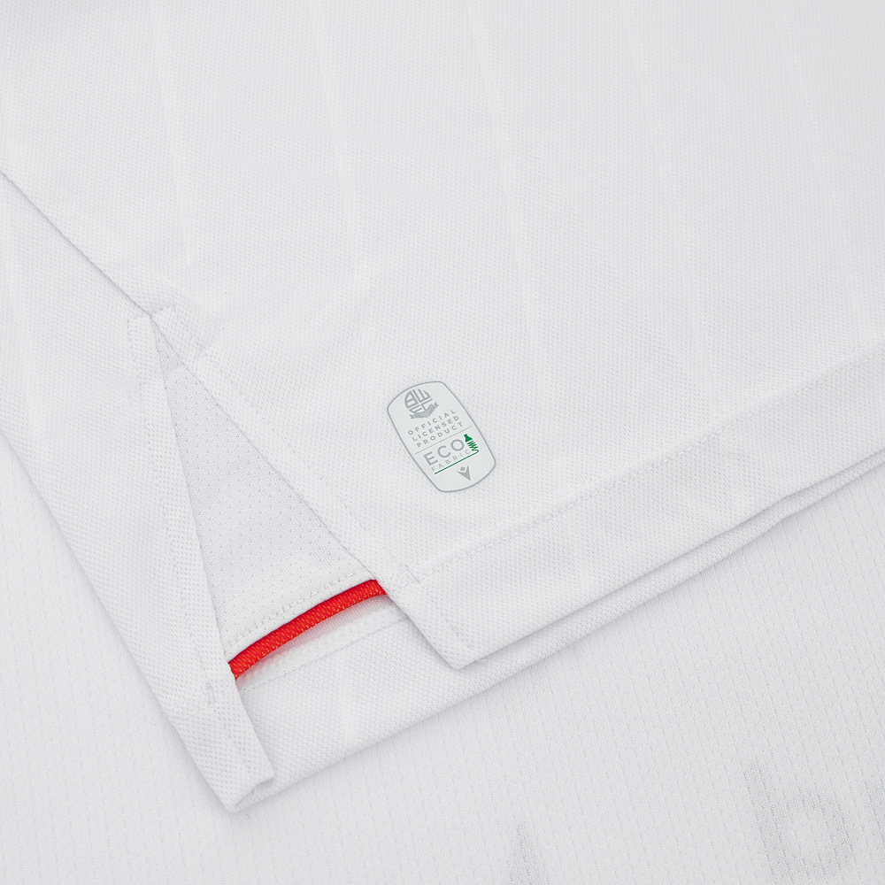 Bolton Wanderers Heimtrikot 2026-2027 inspiriert vom Trikot 2006