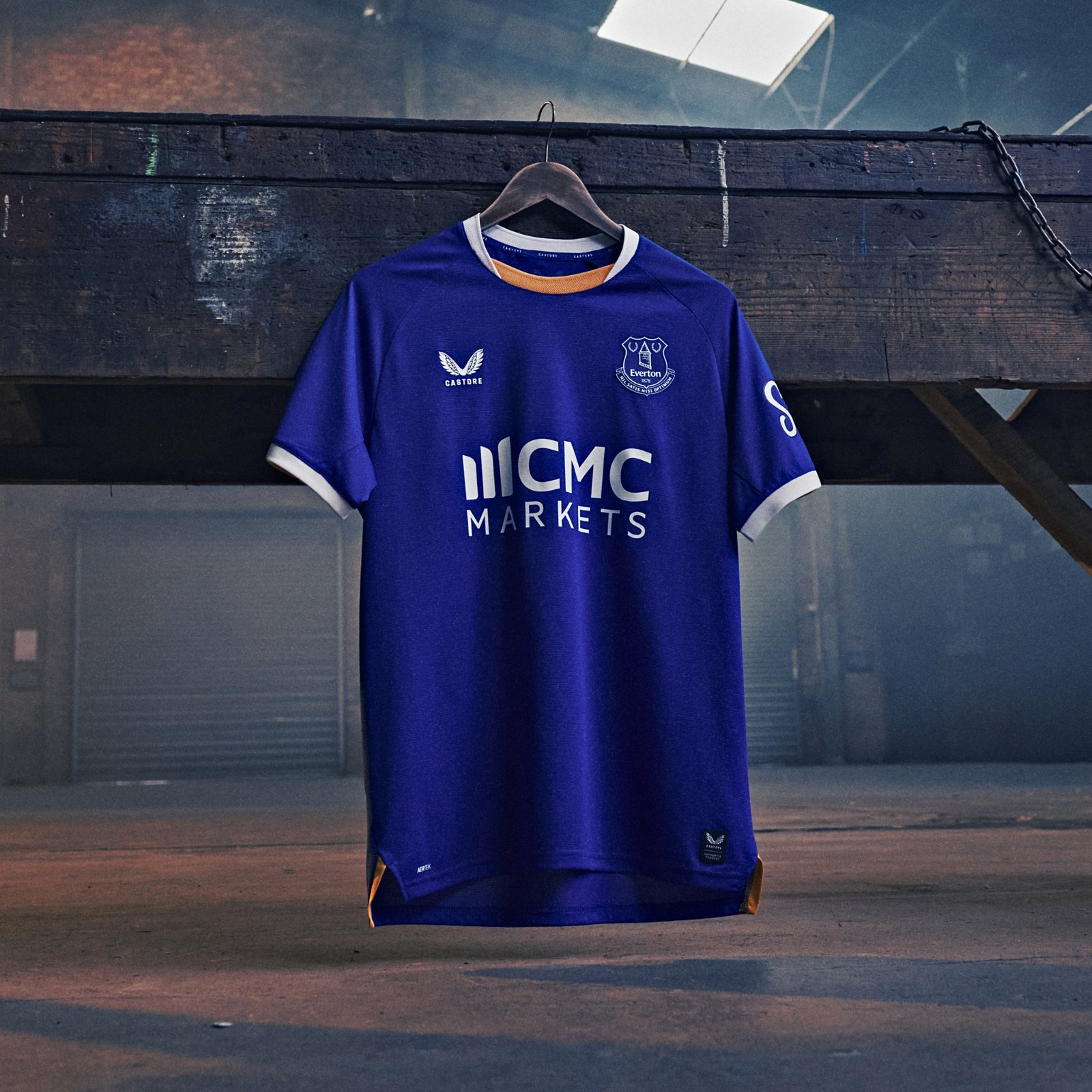 Die Everton Trikots 2026-2027 stehen im Zeichen einer neuen Ära!