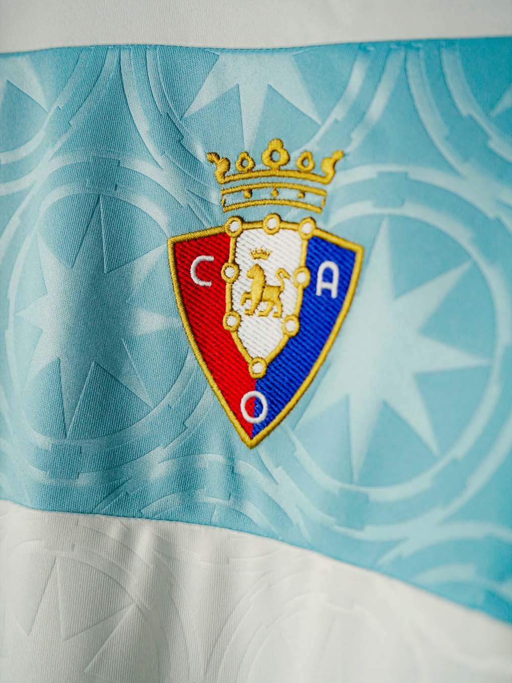 CA Osasuna Trikots 2026-2027 von Macron