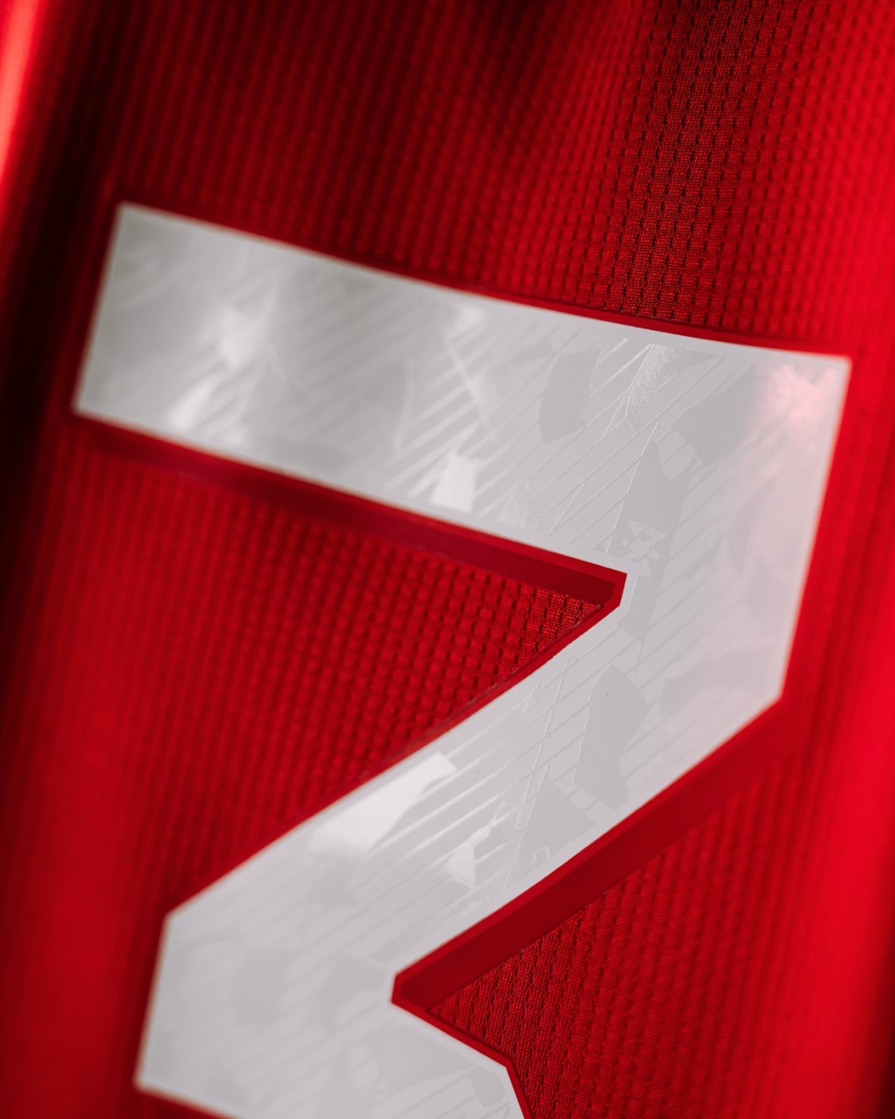 Die FC Twente Trikots 2026-2027 ehren das Meistertrikot, die Auswärtsfans und Het Diekman