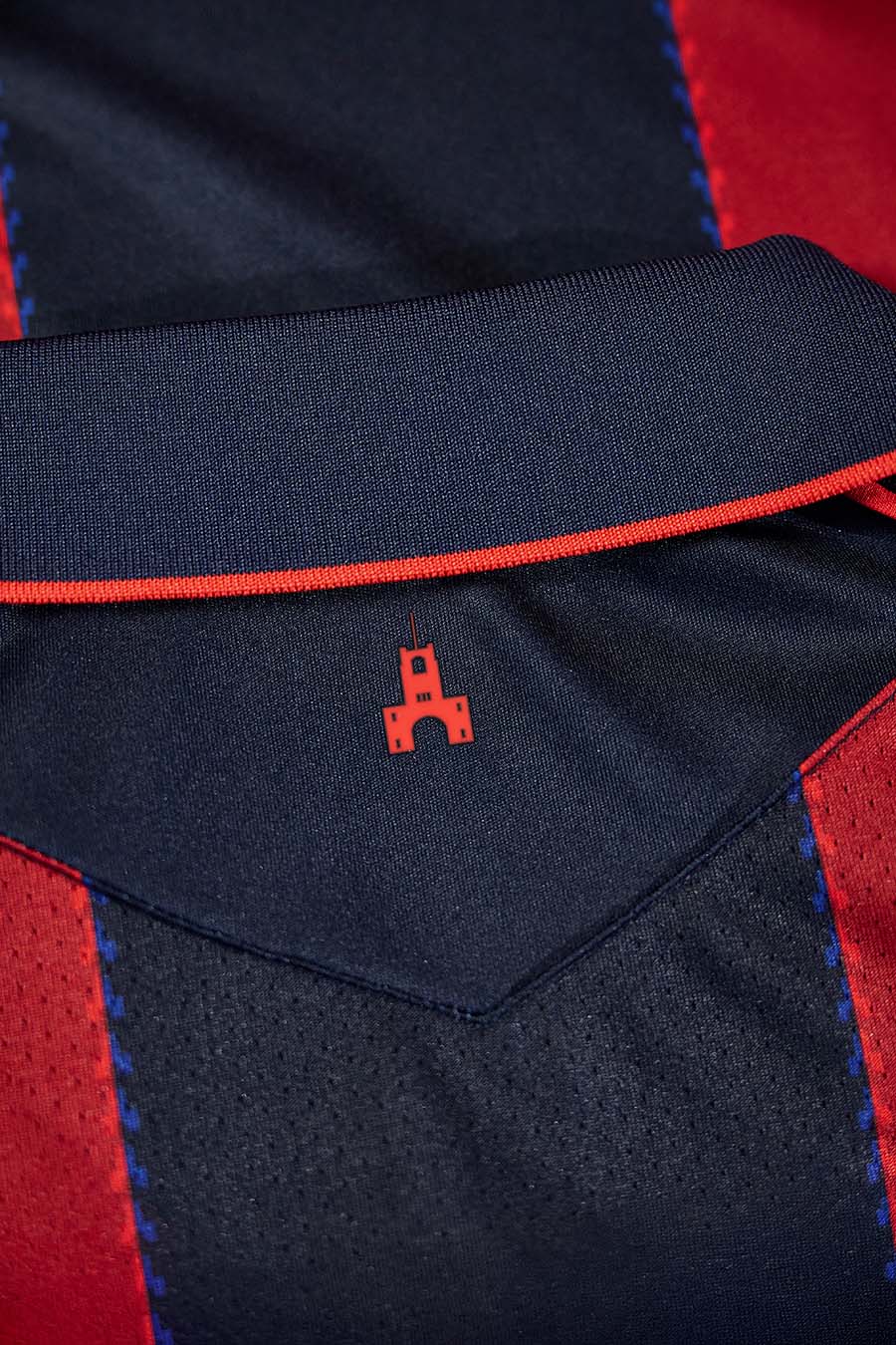 Die Bologna FC Trikots 2026-2027 als Hommage an das Stadio Renato Dall Ara