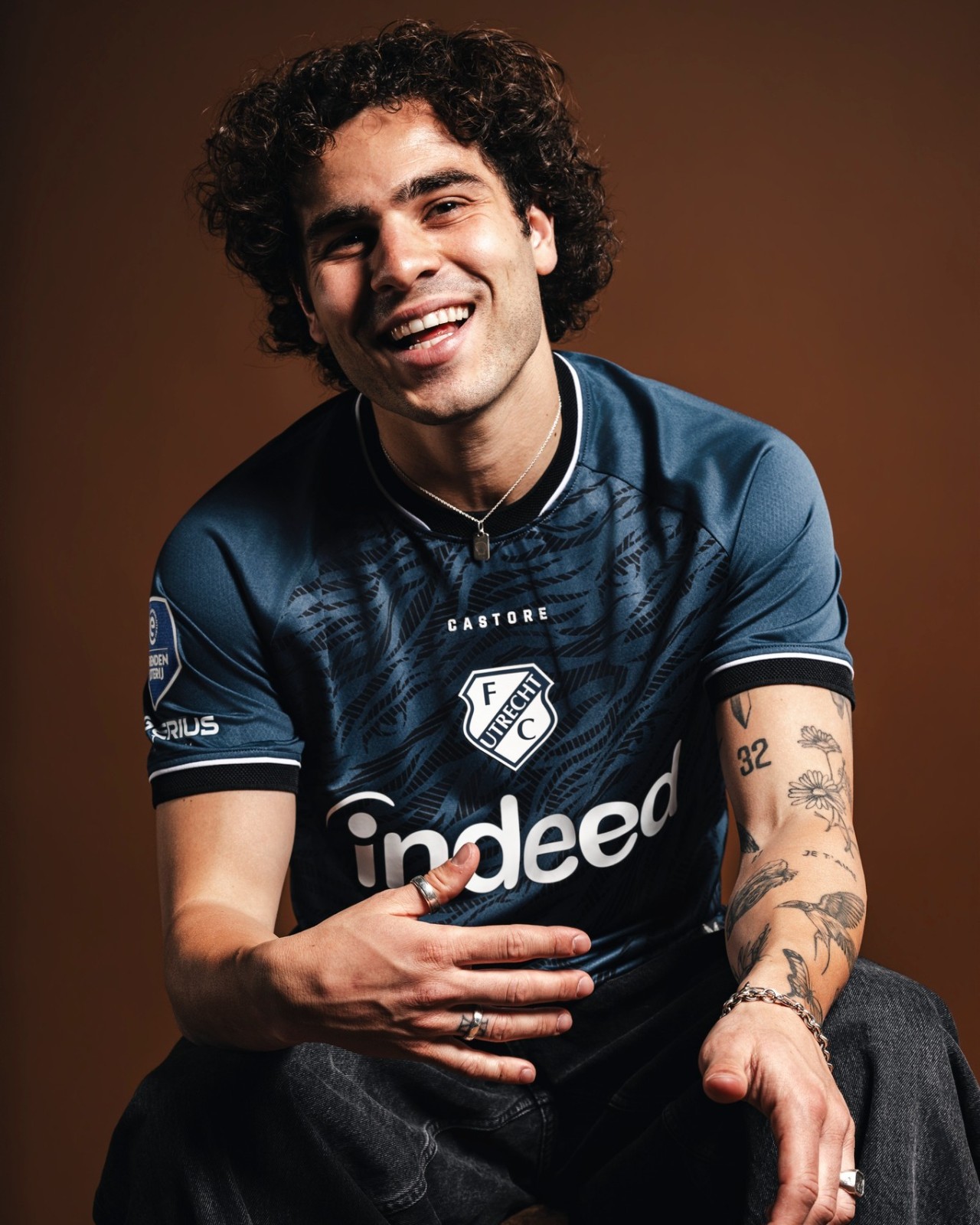 FC Utrecht Auswärtstrikot 2026-2027 enthält Tigermuster