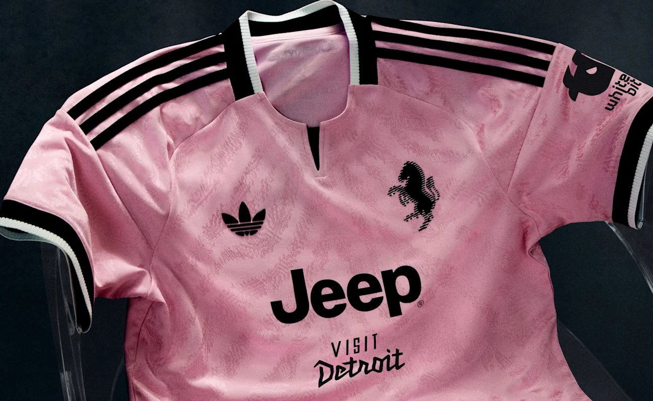 Rosa Juventus Auswärtstrikot 2026-2027 inspiriert vom ersten Fußballtrikot