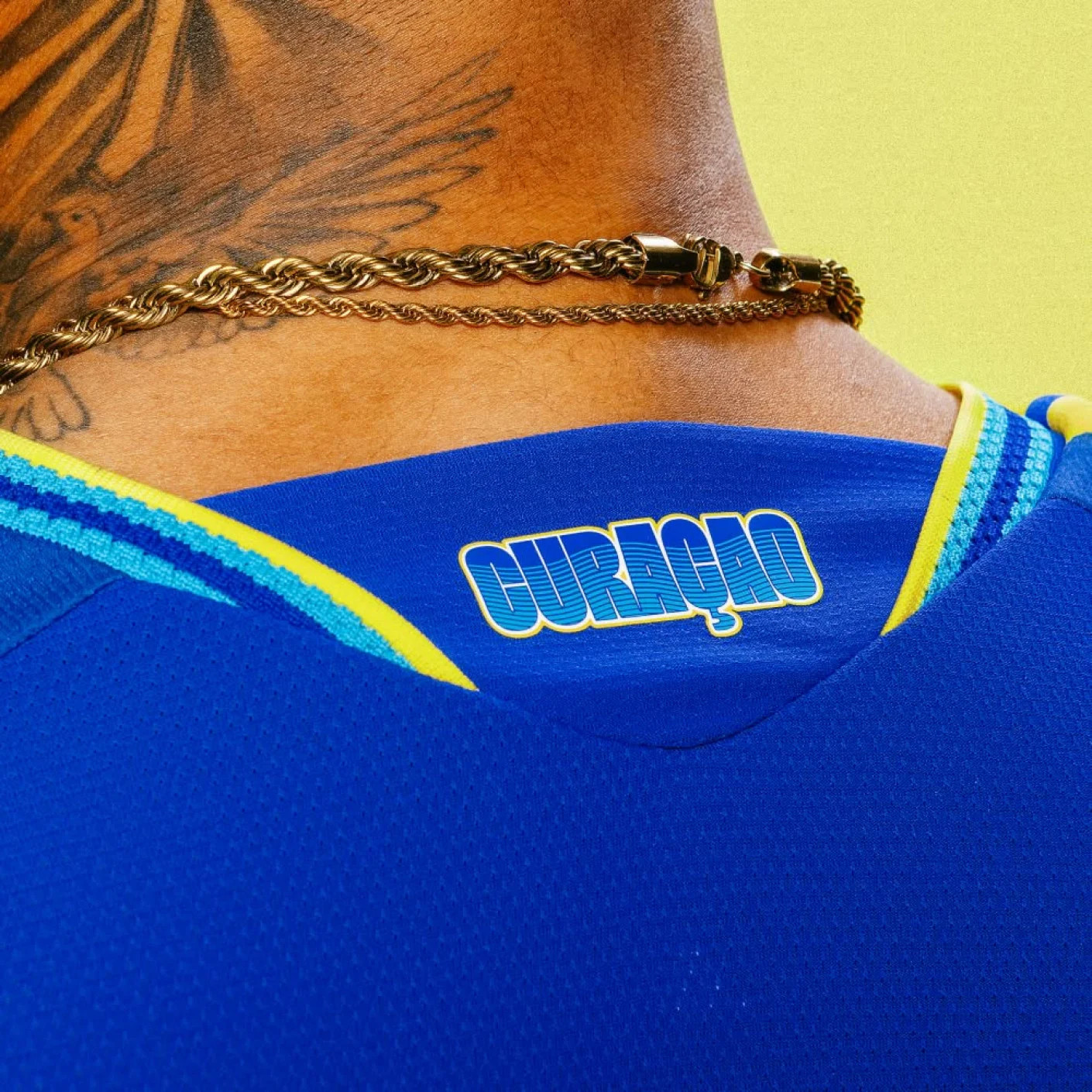Das sind die Curaçao WM 2026 Trikots von adidas!