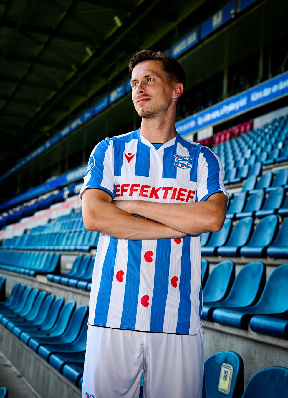 Das SC Heerenveen Heimtrikot 2026-2027 von Macron