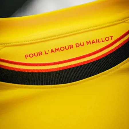 RC Lens Fußballtrikots 2023-2024