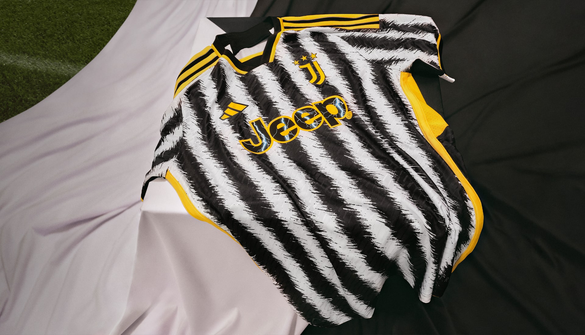 Juventus FC Heimtrikot 2023-2024