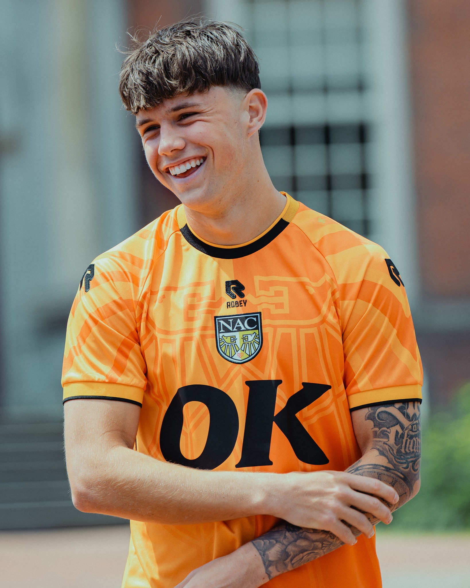 NAC Breda 3. Trikot 2026-2027, Hommage an Rat Verlegh