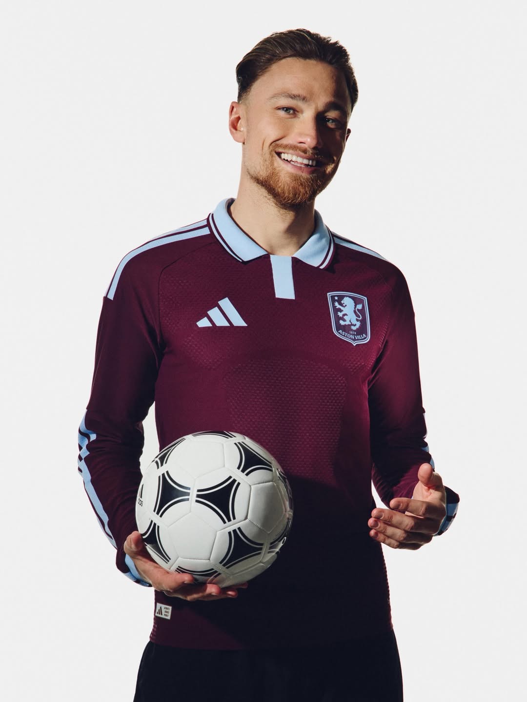 Aston Villa Heimtrikot 2026-2027 inspiriert vom Trikot der 60er Jahre