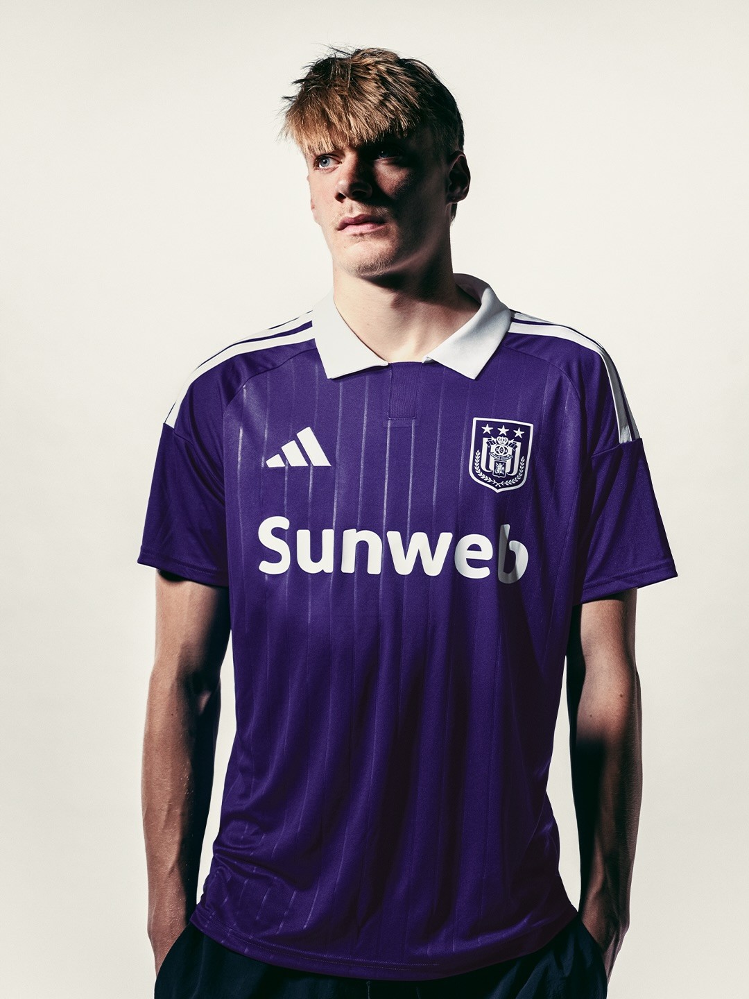 Das sind die RSC Anderlecht Trikots 2026-2027 von adidas