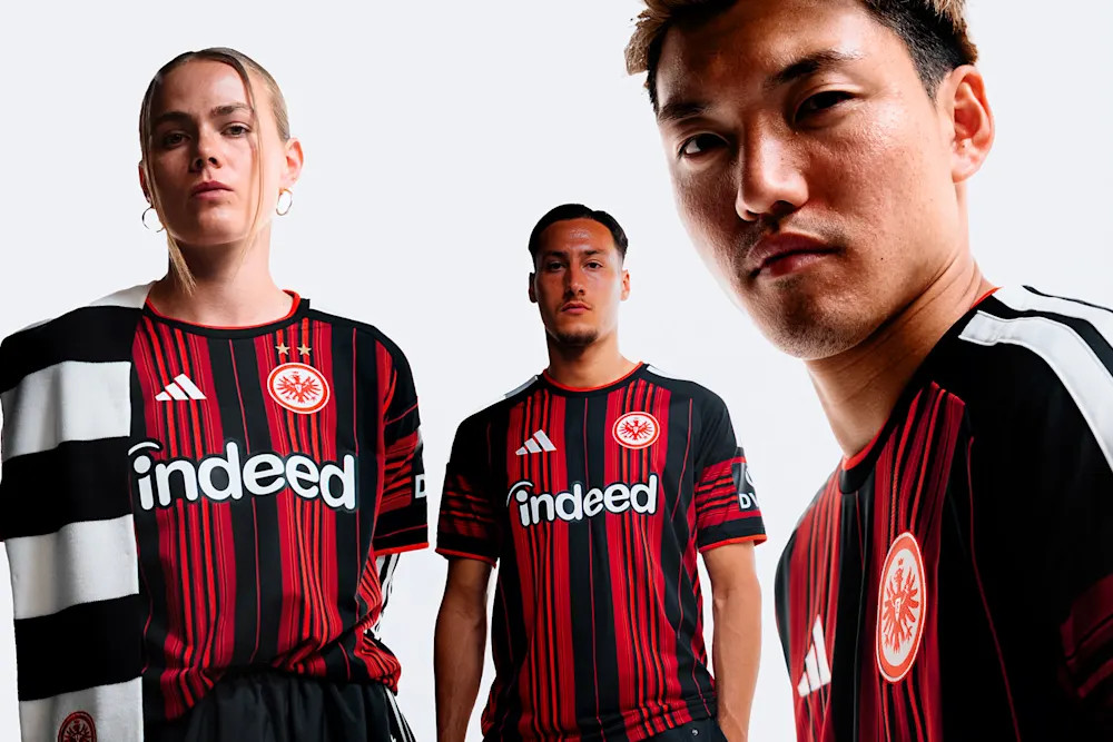 Eintracht Frankfurt Heimtrikot 2026-2027 mit modernem Twist!