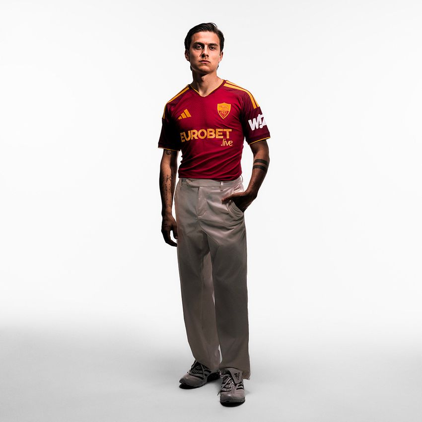 Das AS Rom Heimtrikot 2026-2027 atmet die DNA des Klubs
