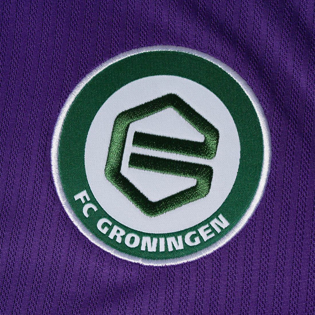 FC Groningen Trikots 2026-2027 Hommage an das G und Lila!