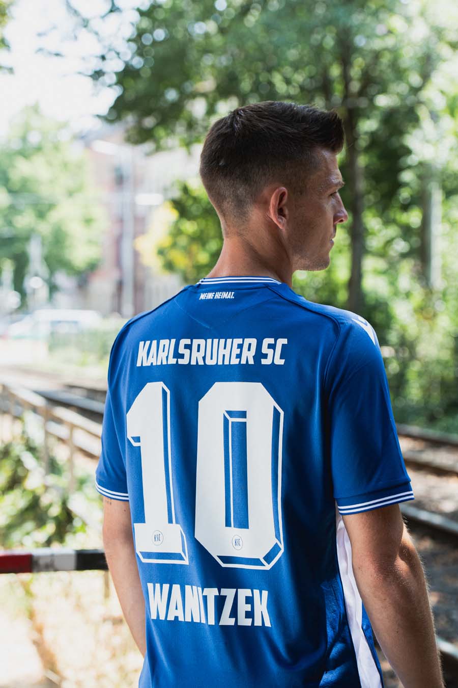 Karlsruher SC Trikots 2026-2027 von Macron