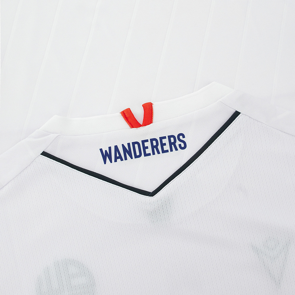 Bolton Wanderers Heimtrikot 2026-2027 inspiriert vom Trikot 2006