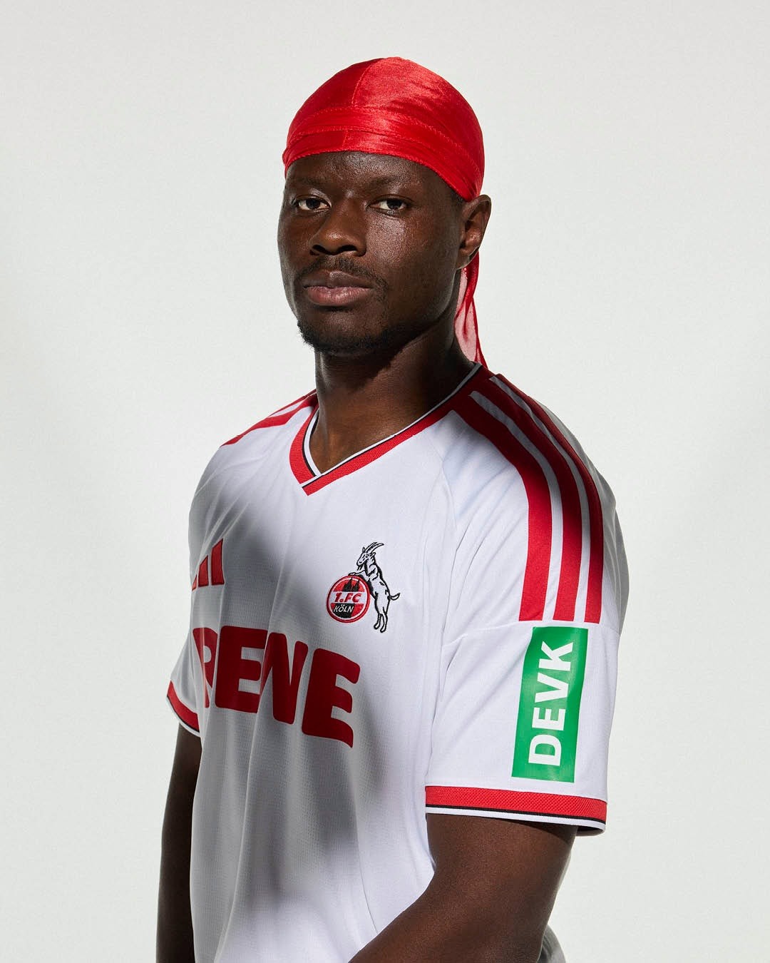 Das sind die 1. FC Köln Trikots 2026-2027 von adidas