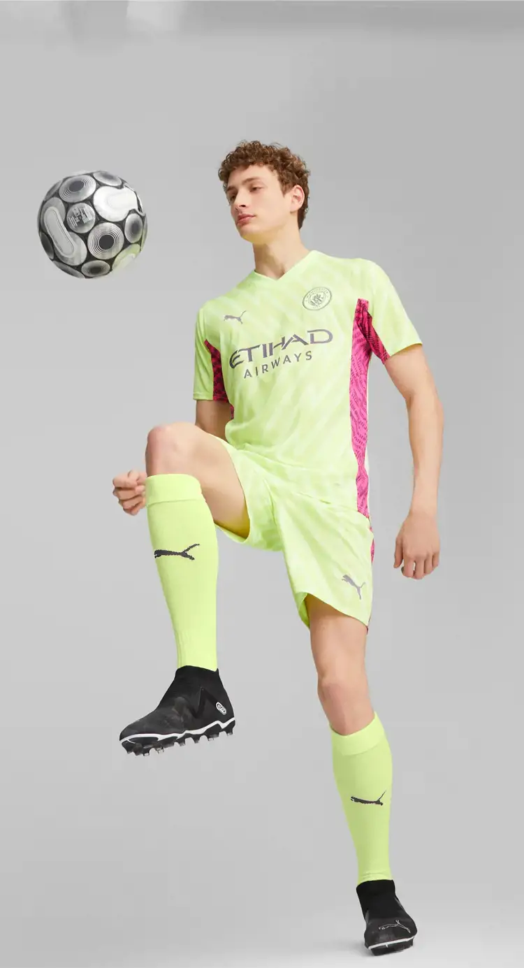 Das ist das Manchester City Torwarttrikot 2023-2024